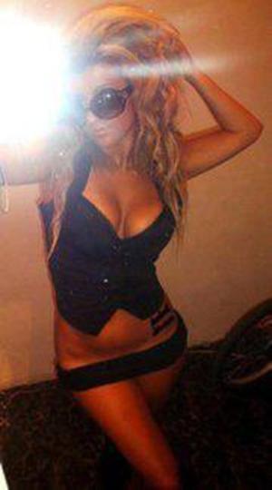 Leann is a cheater looking for a guy like you!