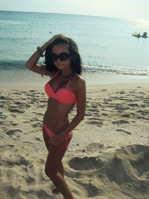 Meet local singles like Aylin from Florida who want to fuck tonight