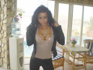 Looking for local cheaters? Take Kiersten from California home with you