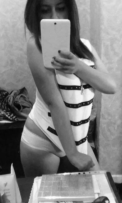 Helen from Ohio is looking for adult webcam chat