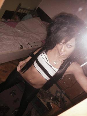 Escorts like Carrie are down to fuck you now!