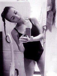 Josephine from California is interested in nsa sex with a nice, young man