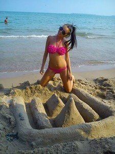 Rosa, 20 in Texas, Seeks Fun, Flirty Connection